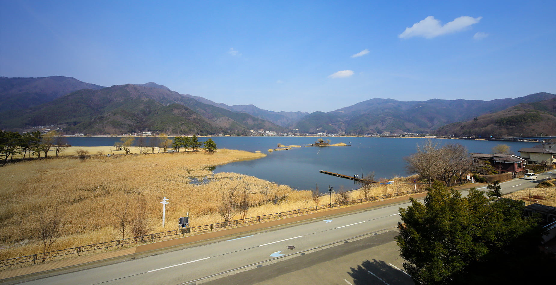 View of mt.fuji.A scenic inn on the shores of Lake Kawaguchiko.